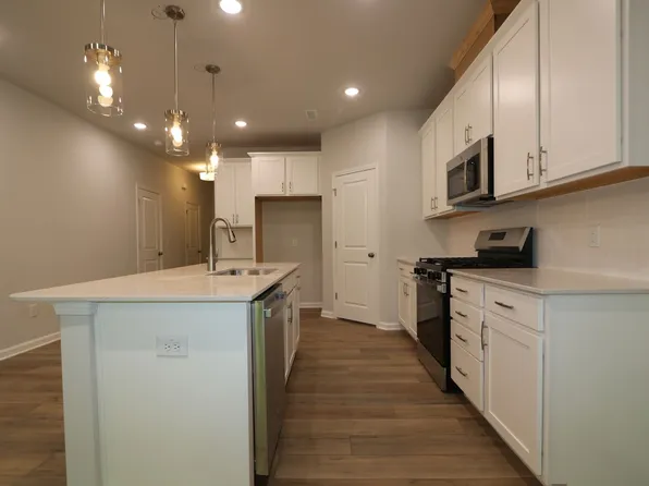 2222 Bright Shore St, Raleigh, NC 27610