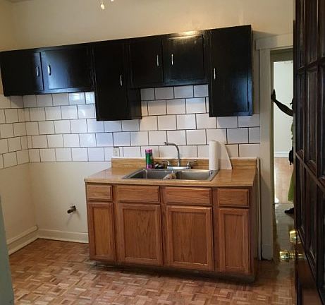 2nd image of 7829 S Marshfield Ave