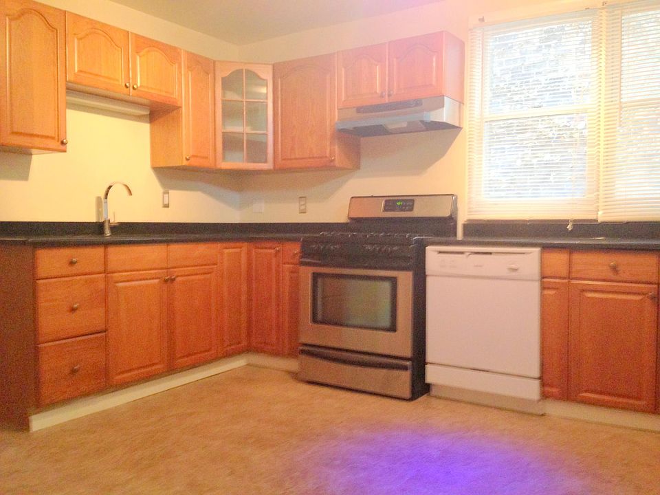 1st image of 1545 N Sedgwick St
