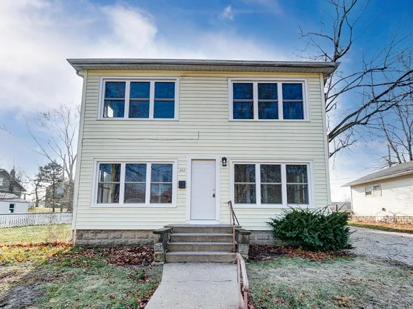 302 6th St, Winona Lake, IN 46590