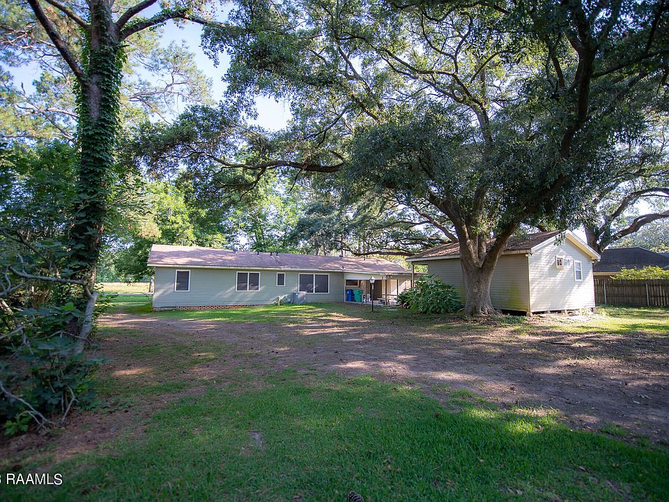 519 W Plaquemine St, Church Point, LA 70525 MLS 23004883 Zillow