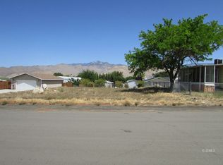 9209 Iroquois Way, Weldon, CA 93283