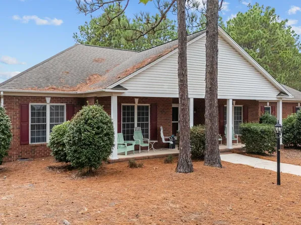 196 Longleaf Drive, West End, NC 27376