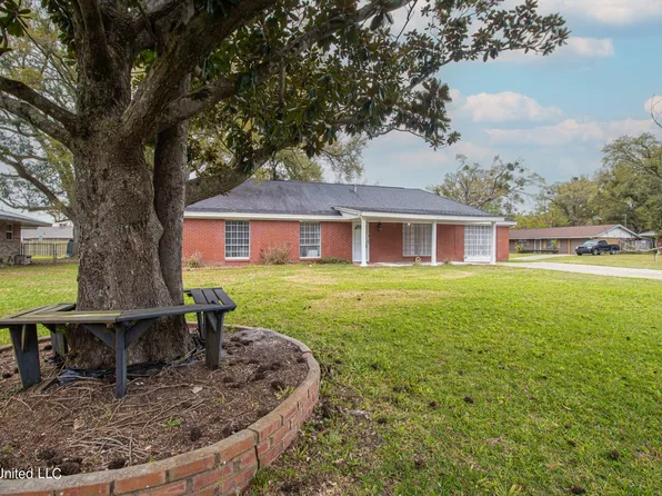 721 Forest Ave, Long Beach, MS 39560