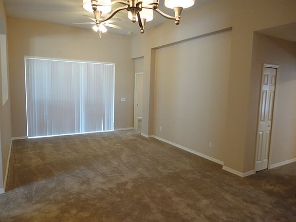 4th image of 1626 Wakefield Dr