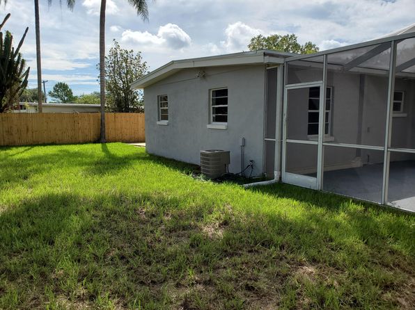 3024 E Sligh Ave