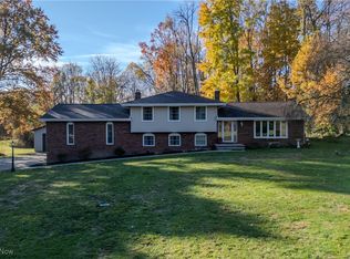 1394 Saxe Rd, Mogadore, OH 44260