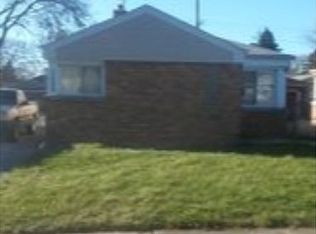 12528 S Loomis St, Calumet Park, IL