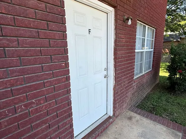 Mansfield Apartments