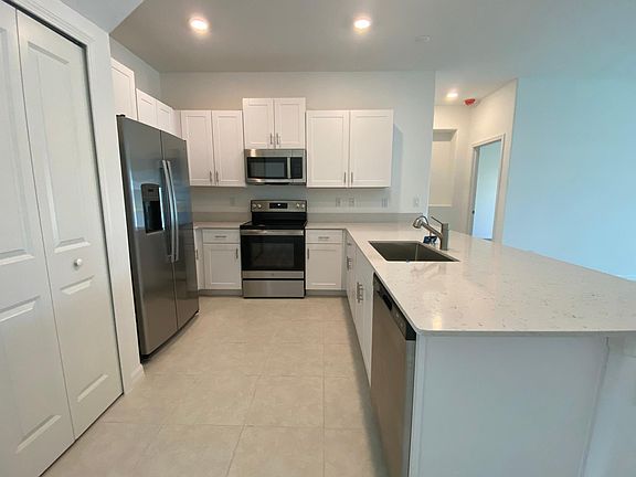 5th image of 10308 Lavender Aster Trl Unit 1