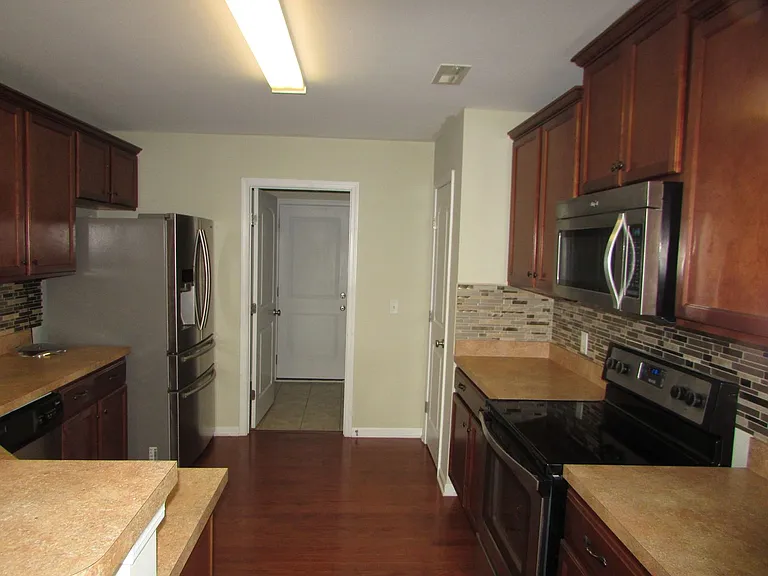 4409 Southern Pine Dr SE — Photo 10