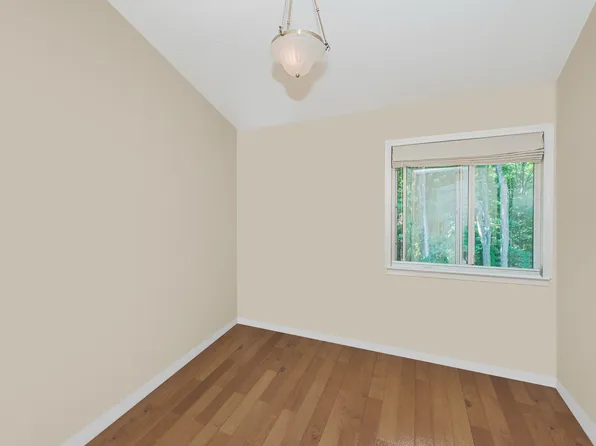 20 Notus Avenue image 44 of 44