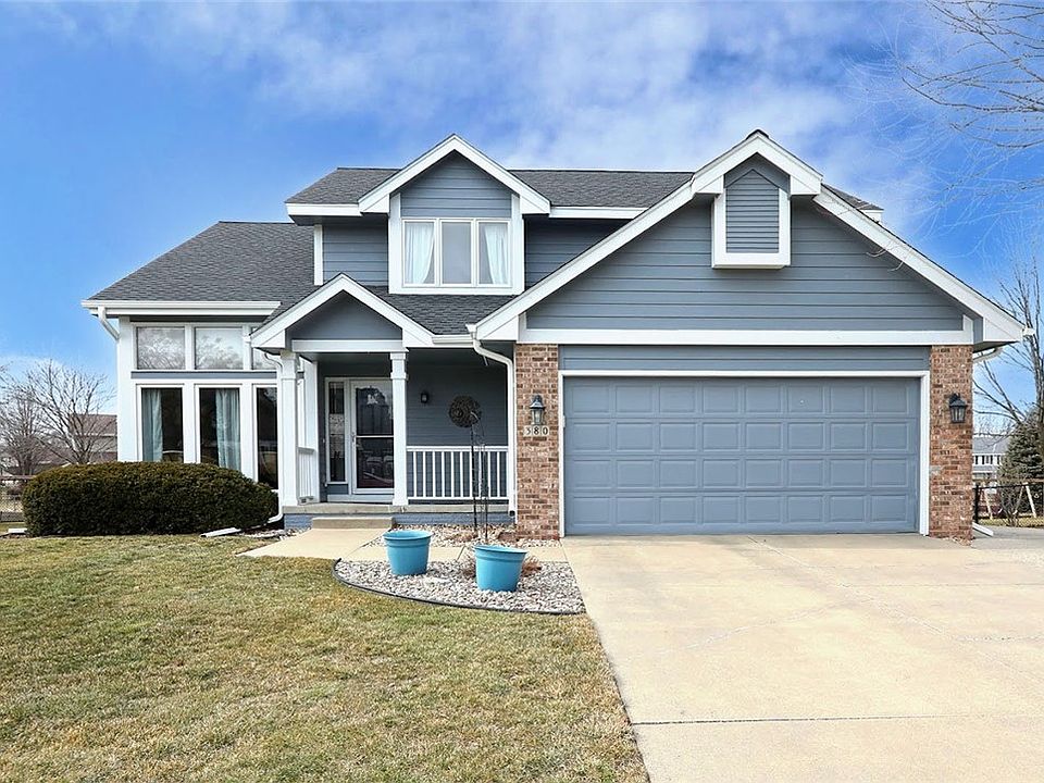 1st image of 380 SW Kennybrook Dr