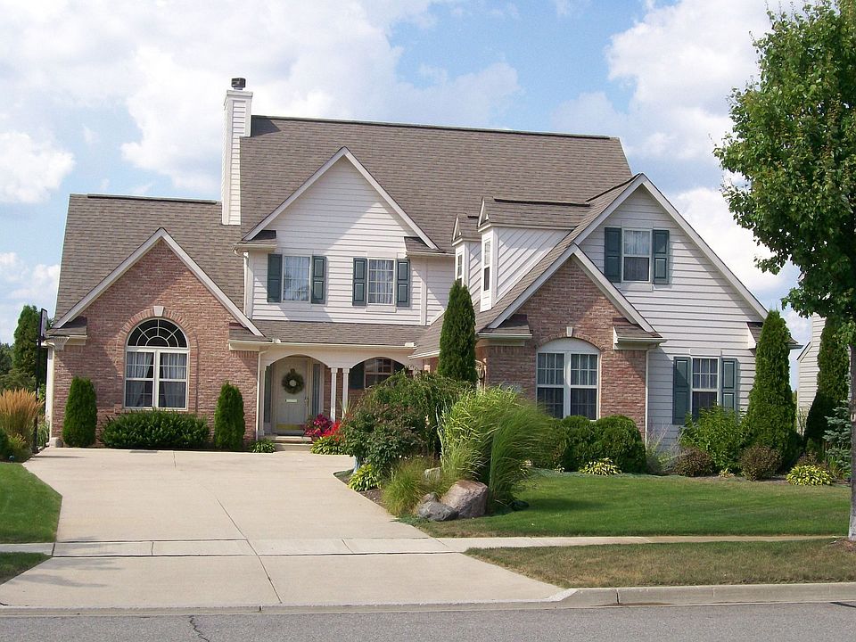 367 E. Castlebury