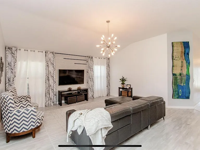 3252 Sennett Cir — Photo 7