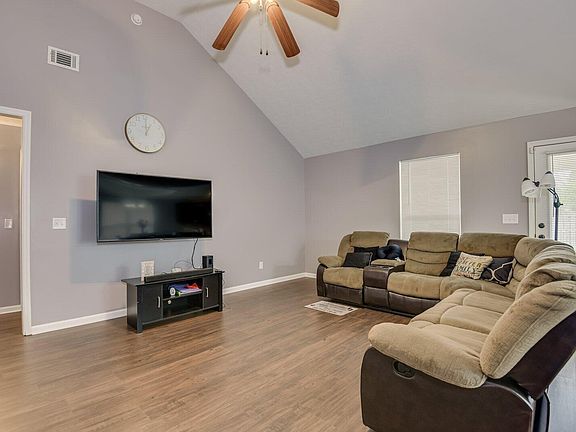 5th image of 7026 Fenwick Street