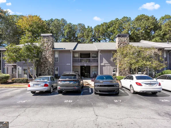 3949 Woodridge Way, Tucker, GA 30084