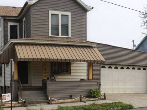 1st image of 400 Vine St