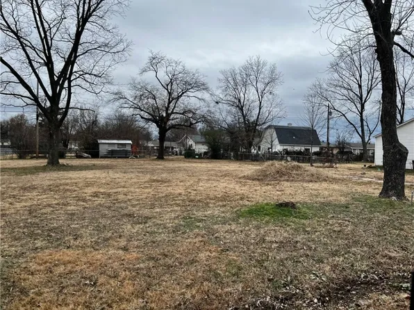 4701 N 31st St, Fort Smith, AR 72904