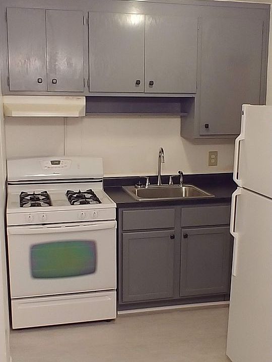 631 37th 631 37th Ave NE Columbia Heights, MN Zillow Apartments