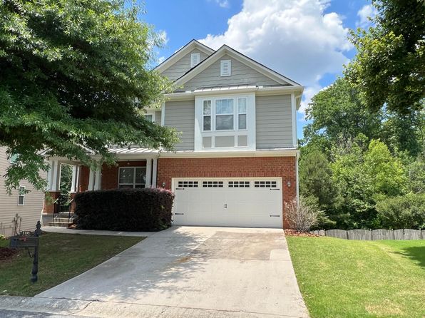5735 Beaver Ridge Dr, Cumming, GA 30040