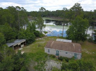 112 McGrady Lake Rd, Crescent City, FL 32112