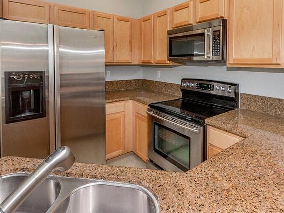 2nd image of 3019 Laurel Ridge Circle