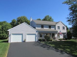 2613 Rustic Ridge Rd, Endicott, NY 13760