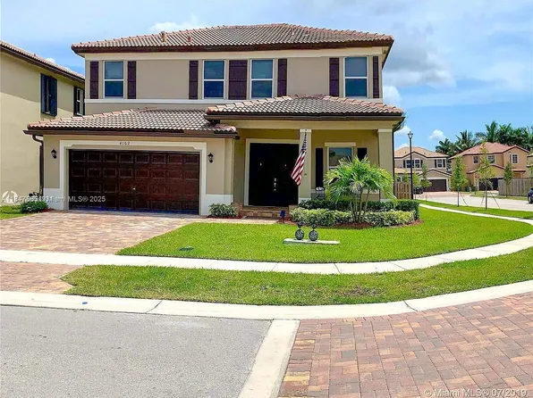 4162 NE 21st St, Homestead, FL 33033