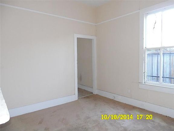5th image of 8119-21 Nelson St