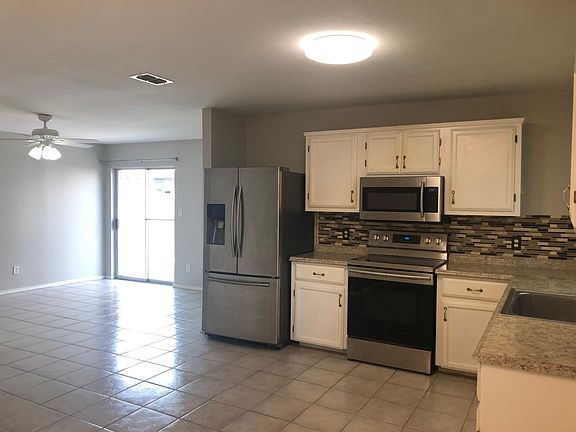 4th image of 3405 Providence Ave