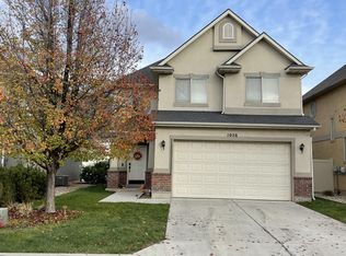 1026 N 740 W, Centerville, UT 84014