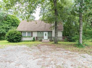 950 Drawdebil Rd, Gilbert, SC 29054