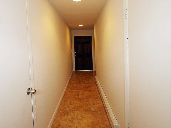 2nd image of 16441 95th St