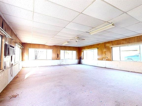 3rd image of 4005 Cypress St