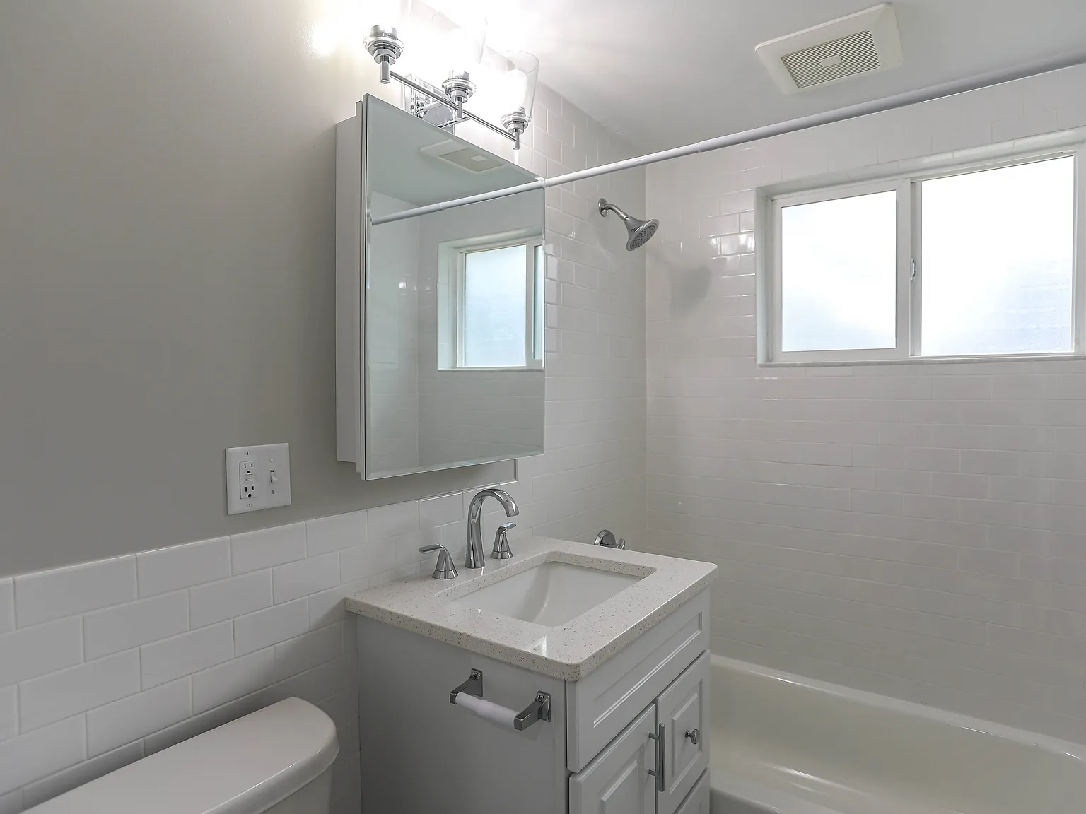 2 bed, 782 sqft, $2,650 — Photo 4