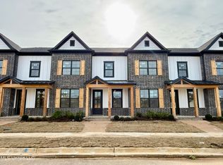 713 Bolivar Dr, Nesbit, MS 38651