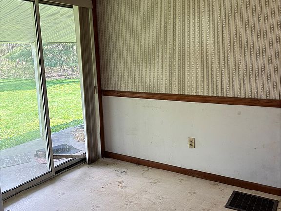 4th image of 14510 Limber Rd