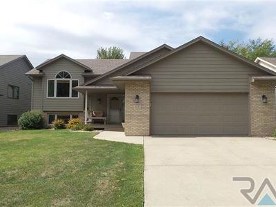 119 N Detroit Ave, Sioux Falls, SD, 57110