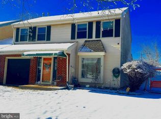 114 Burnam Wood Ct, Mount Laurel, NJ 08054