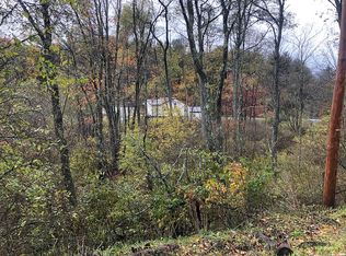 Garzoni Rd, Punxsutawney, PA 15767