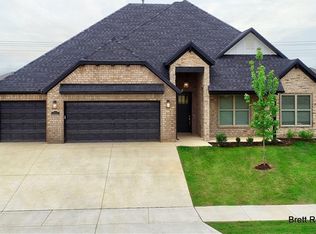 1501 Blue Moon Rd, Centerton, AR 72719