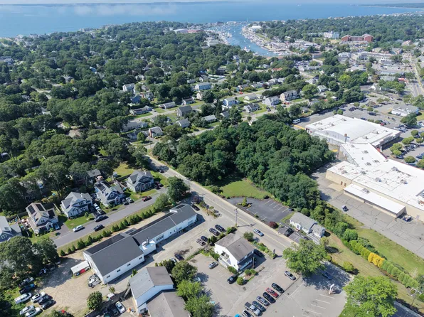 148 Worcester Court, Falmouth, MA 02540