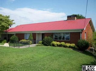 2121 12th Ave NE, Hickory, NC 28601