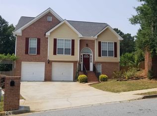 495 Station View Run, Lawrenceville, GA 30043