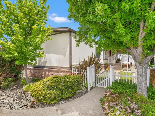 181 Oxbow Marina Dr, Isleton, CA 95641