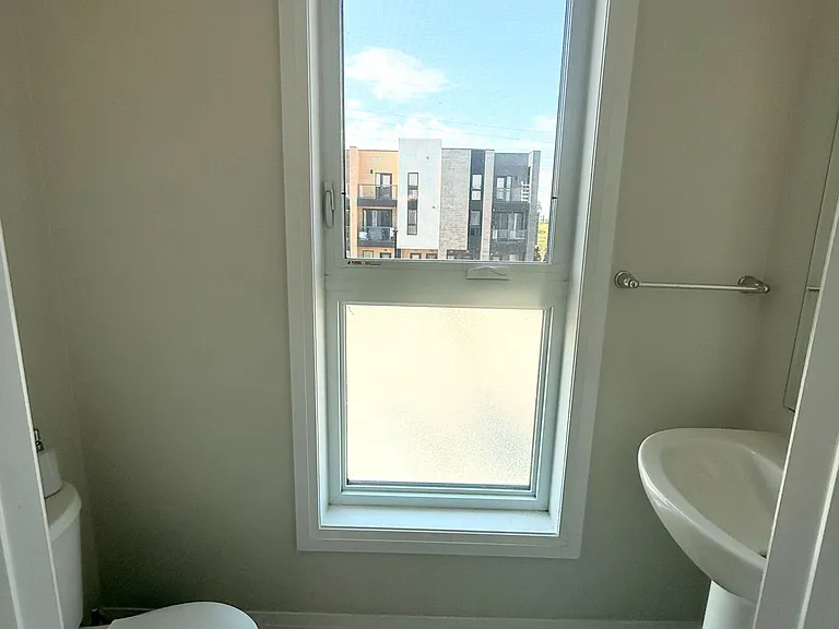 261 Woodbine Ave #65 — Photo 5