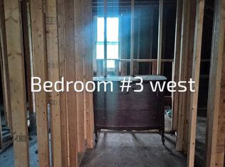 121 N Main St, Iron Ridge, WI 53035