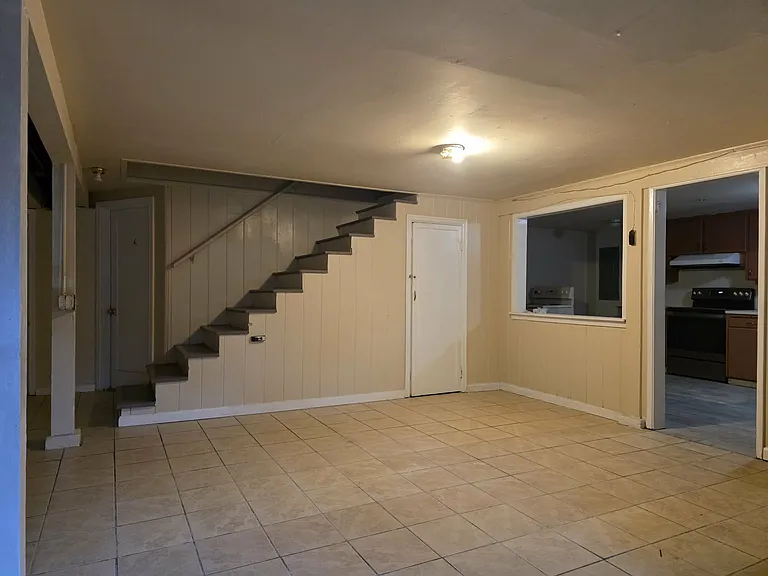 1527 S Snoqualmie St — Photo 7