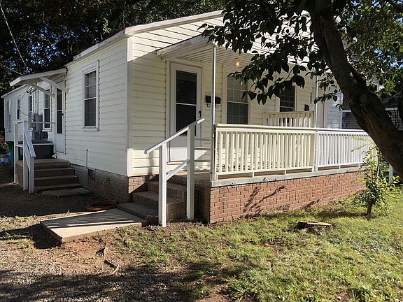 2nd image of 426 Skyland Ave